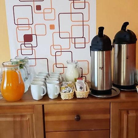 Pizzeria Alzbetka Otel Strecno Dış mekan fotoğraf