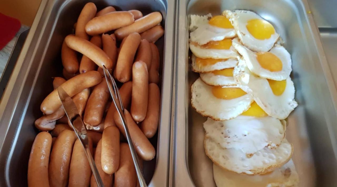 Pizzeria Alzbetka Otel Strecno Dış mekan fotoğraf