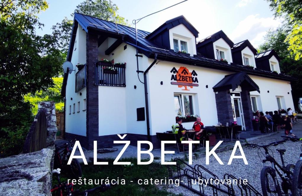 Pizzeria Alzbetka Otel Strecno Dış mekan fotoğraf