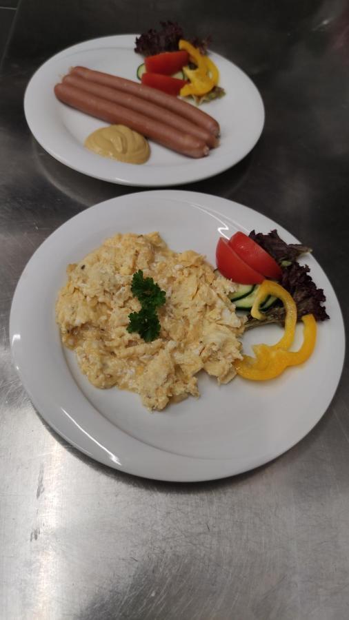 Pizzeria Alzbetka Otel Strecno Dış mekan fotoğraf